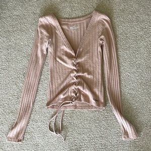 light pink holister long sleeve